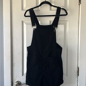 SHEIN Black Overall shorts
